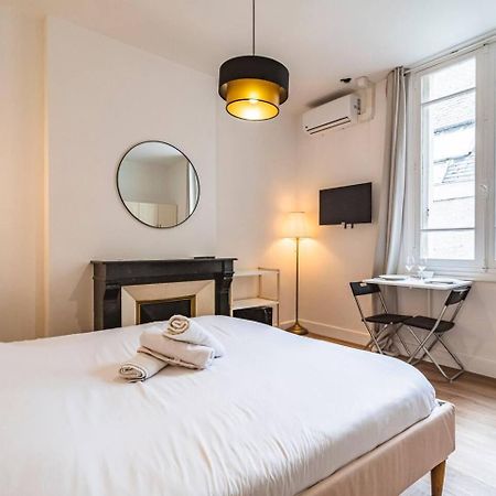 Pink, Appartement En Plein Coeur De Реймс Экстерьер фото